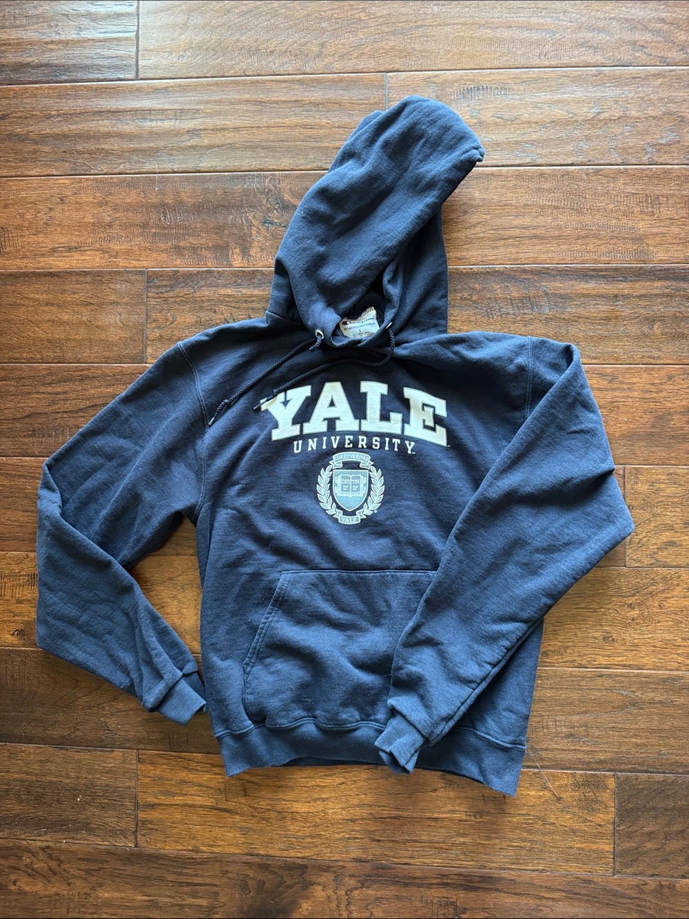 Champion Navy Blue Yale University Pullover Hoodie
